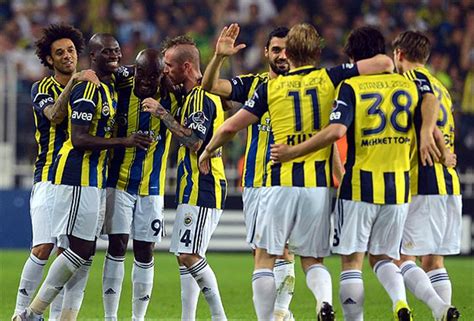 F­e­n­e­r­b­a­h­ç­e­ ­R­a­h­a­t­ ­K­a­z­a­n­d­ı­